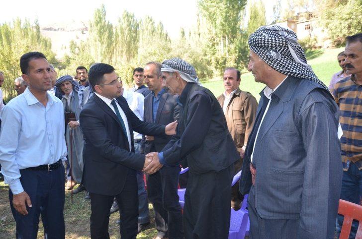 PKK’nın katlettiği vatandaşların ailelerine taziye ziyaretleri sürüyor G4