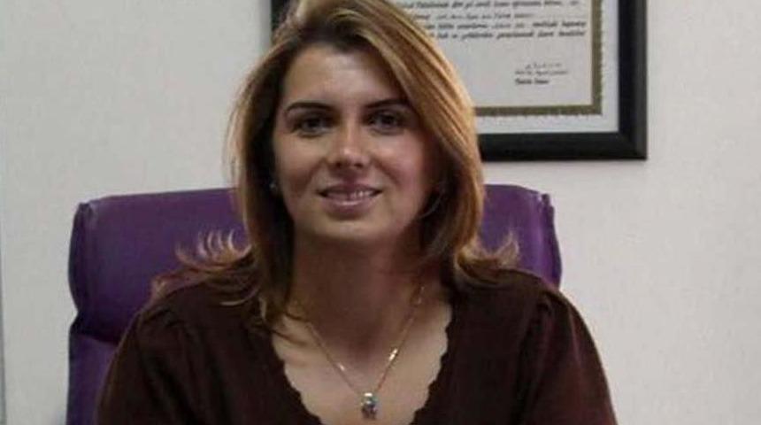 5 yıl önce boşandığı kocası kaçınca tefeciler kapısına dayandı!