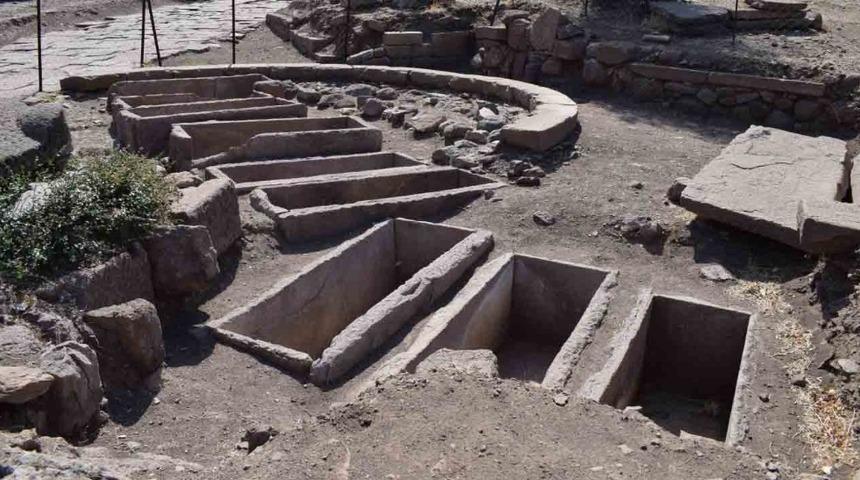 MASKİ&rsquo;den Aigai Antik Kentine i&ccedil;me suyu