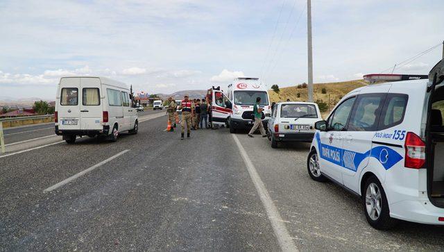 Gölbaşı'nda kaza: Anne ile kızı öldü; baba ve oğlu ağır yaralı