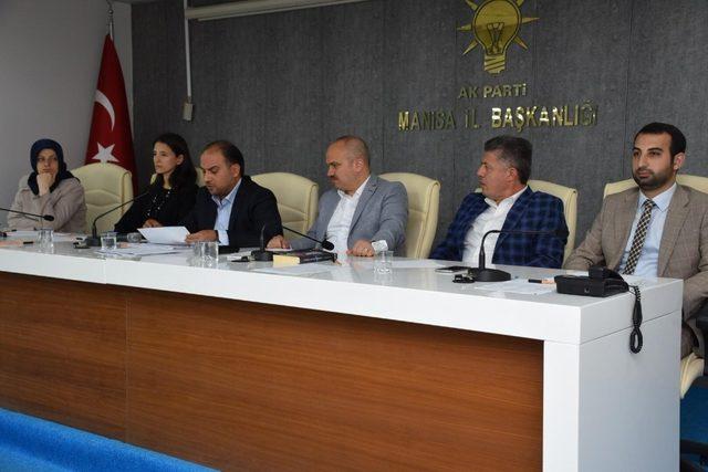 AK Parti’de hedef 17 ilçe ve büyükşehir belediyesi