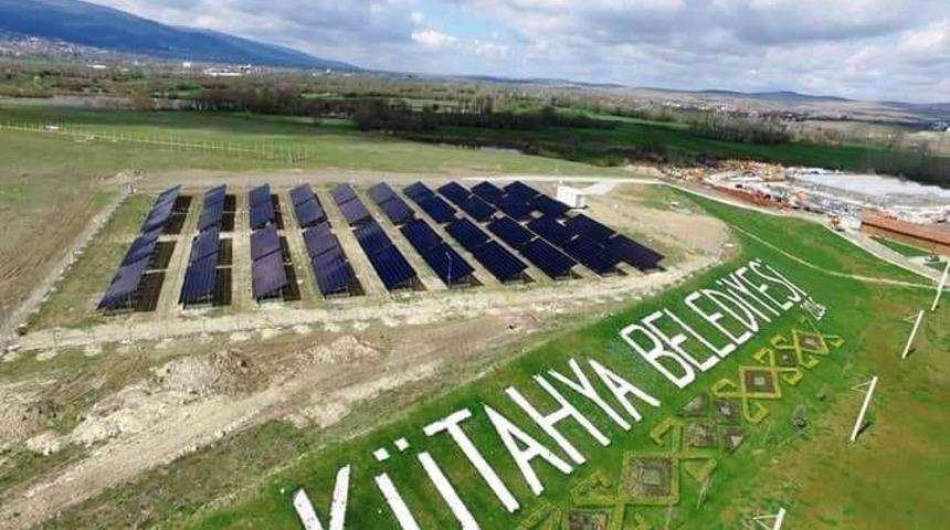 K&uuml;tahya G&uuml;neş Enerji Santrali ve G&ouml;zlem Evinde enerji &uuml;retimi