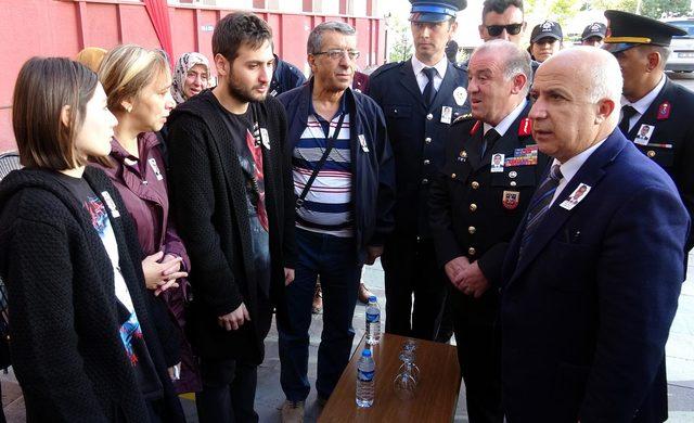 Görevi başında kalp krizi geçiren polis memuru yaşamını yitirdi (2)