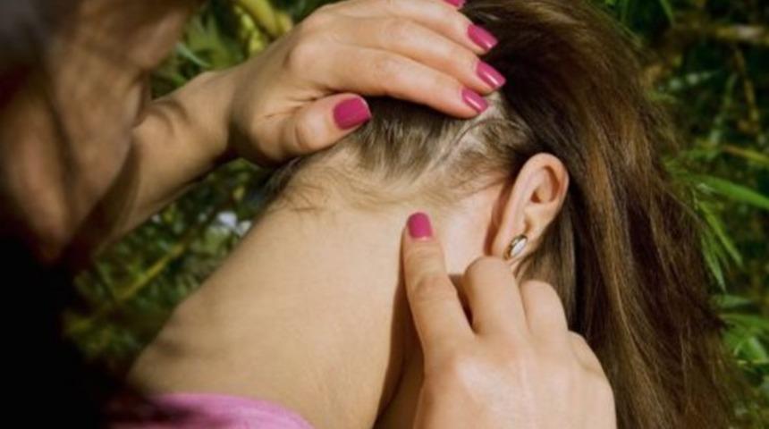 Boynunuzu Muayene Ederek V&uuml;cudunuzda Parazit Olup Olmadığını Anlayabilirsiniz