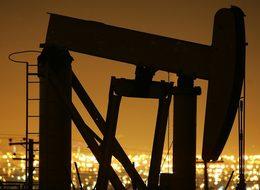 Petrol fiyatlarının 100 doları bulması dünya ekonomisi için ne anlama gelir?