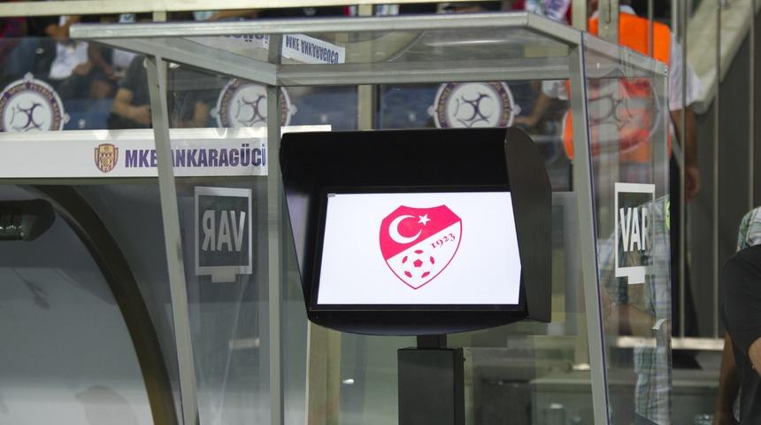 &Ccedil;aykur Rizespor - Fenerbah&ccedil;e ma&ccedil;ında VAR arızalandı!