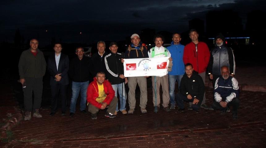 &Ccedil;ocuklar i&ccedil;in 7 g&uuml;nl&uuml;k y&uuml;r&uuml;y&uuml;şe &ccedil;ıktılar