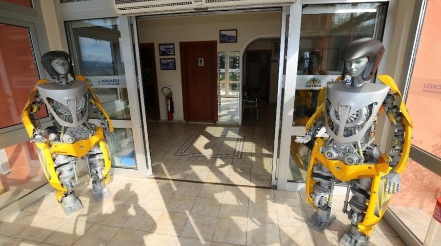 İzaybot Kocaeli Bilim Merkezi&rsquo;nde