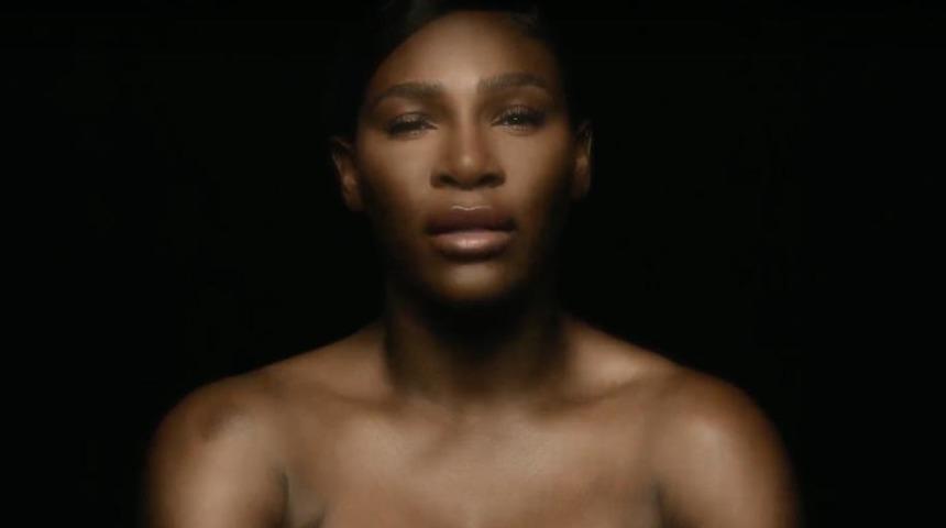 Serena Williams meme kanserine dikkat çekmek için soyundu!