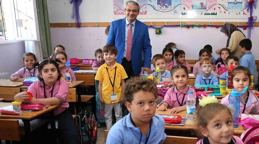 Karşıyaka Belediyesi&rsquo;nden &ouml;ğrencilere burs m&uuml;jdesi