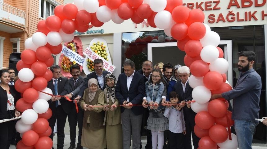 &Ouml;l&uuml;m yıl d&ouml;n&uuml;m&uuml;nde adına sağlık merkezi yaptırıldı