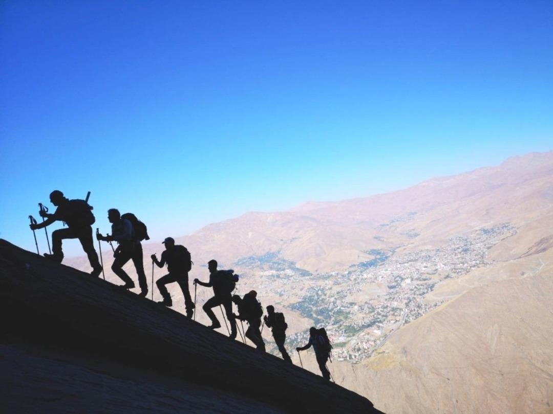 CİSAD dağcıları S&uuml;mb&uuml;l Dağı&rsquo;na tırmandı