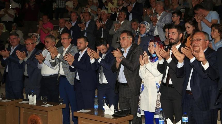 AK Parti Eyl&uuml;l ayı genişletilmiş il danışma meclis toplantısı yapıldı