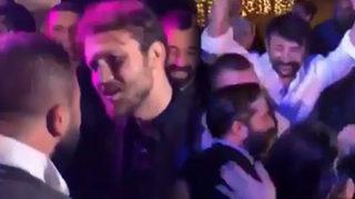 Çukur'un oyuncuları düğünde döktürdü! Aras Bulut İynemli sahneden inmedi