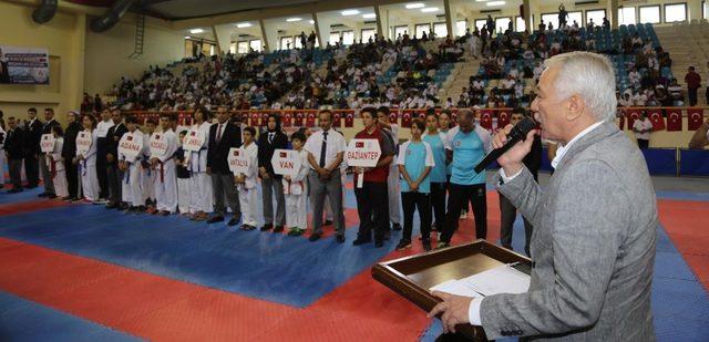 Adana’da karate fırtınası