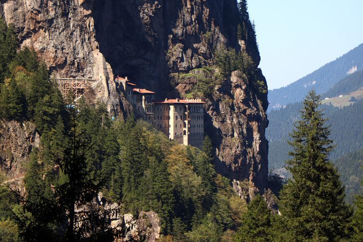 Sümela Manastırı'nda define iddiası gündem yarattı! Film gerçek mi oluyor? G1