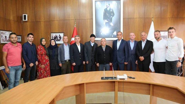 Çetmili Kara Ali Çavuş’un torunları Kütahya’da