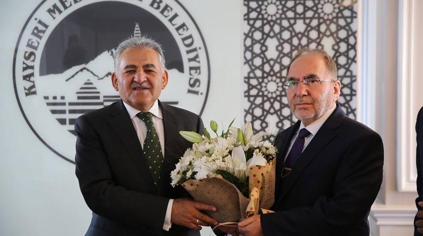 Melikgazi İl&ccedil;e M&uuml;ft&uuml;l&uuml;ğ&uuml;&rsquo;den Başkan B&uuml;y&uuml;kkılı&ccedil;&rsquo;a ziyaret