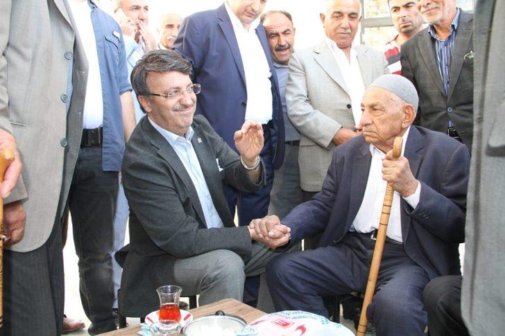 Başkan Türkmenoğlu’ndan esnaf ziyareti G2