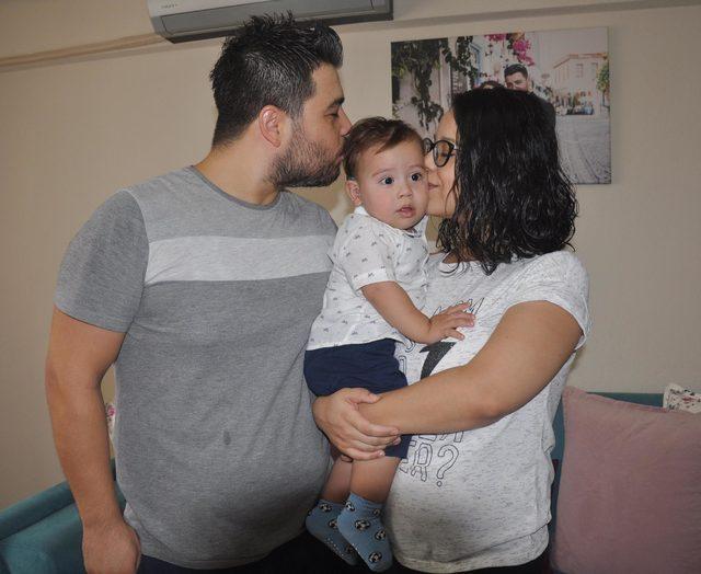 Artan d&ouml;viz kuru, Emir İnan&ccedil; ı biyonik kulaktan etti 1