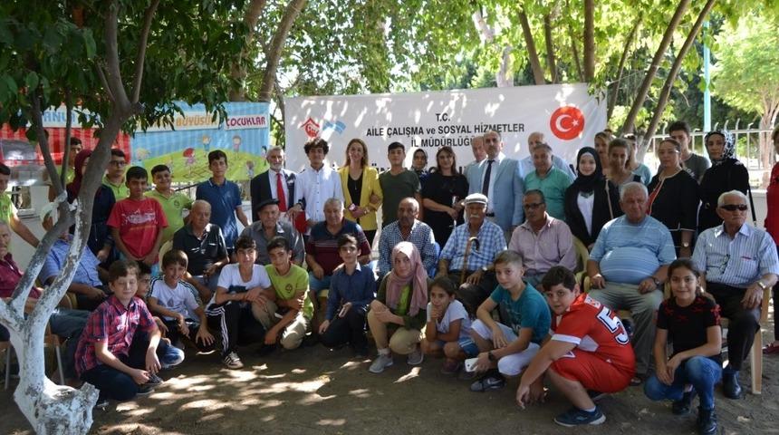 Bahçacı, Tarsus Huzurevi sakinlerini ziyaret etti