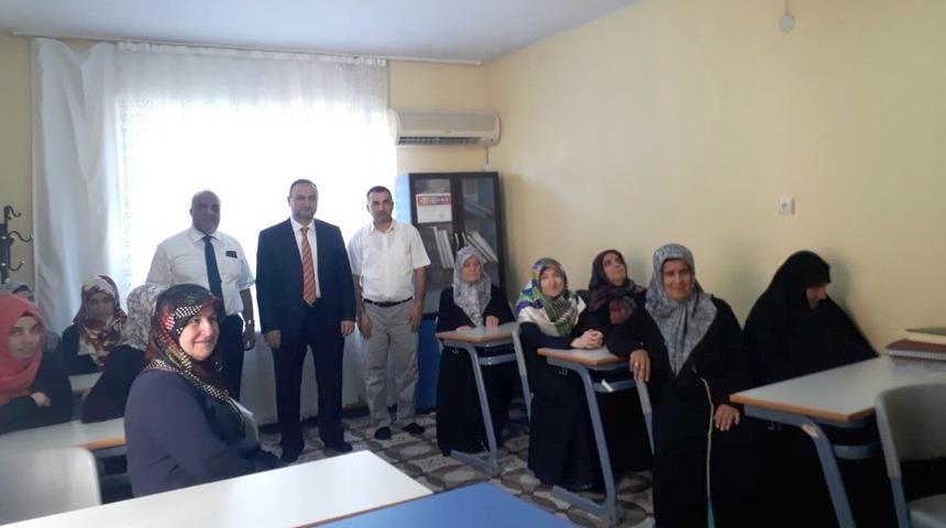 Müftü Taşçı engelliler Kuran kursunu ziyaret etti