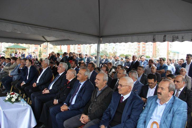 Yalçın Özyapar Parkı törenle açıldı G4