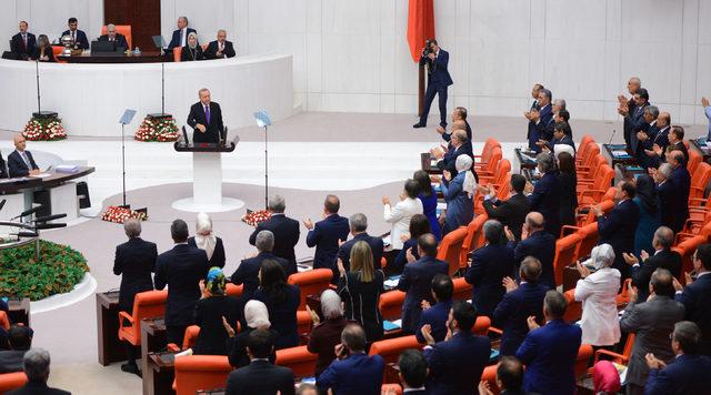 Erdoğan: Türkiye'nin önündeki sıkıntıları, omuz omuza verirsek aşabiliriz