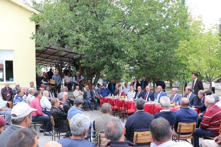 Vali Günaydın’dan karış karış Senirkent gezisi G5