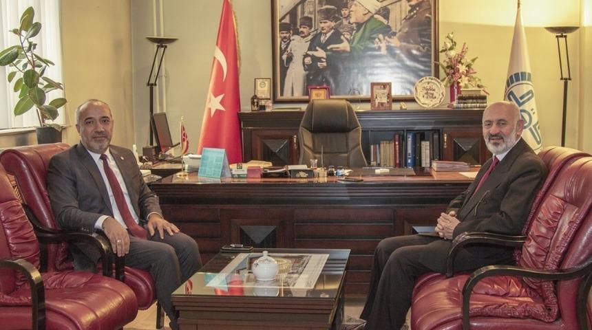 Rektör Polat’tan Müftü Arvas’a ziyaret