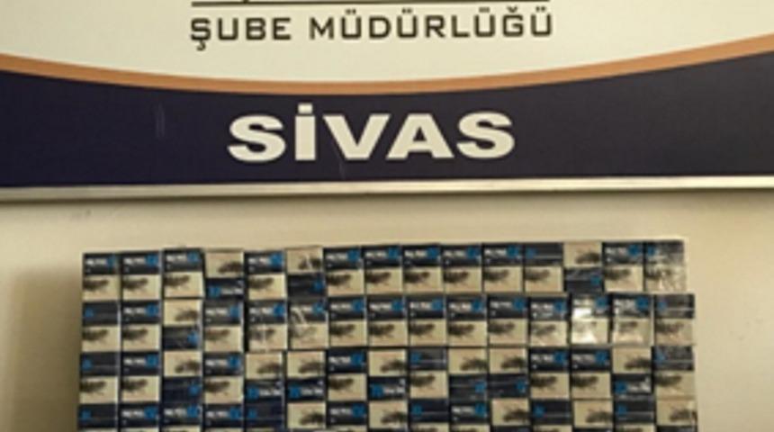 İran plakalı yolcu otobüsünden kaçak sigara çıktı