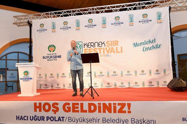 Kernek şiir festivali dolu dolu geçti