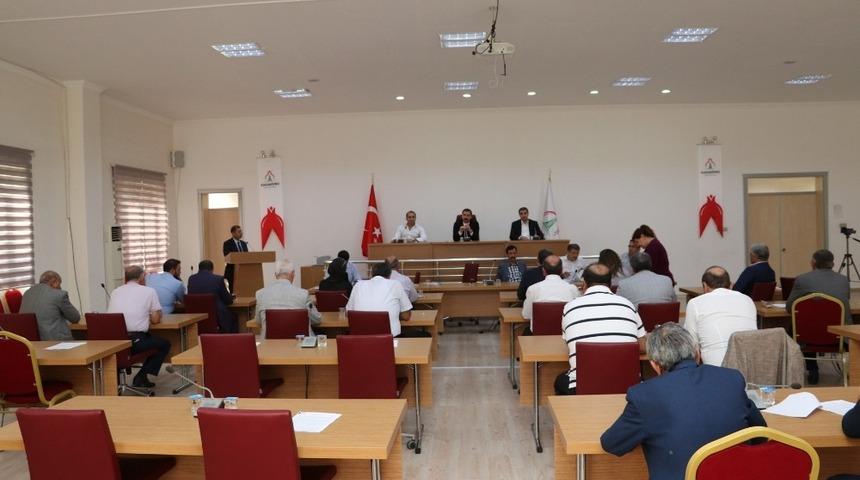 Karak&ouml;pr&uuml; Belediye Meclisinden s&uuml;kunet ve sağduyu &ccedil;ağrısı