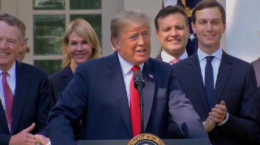 Trump, 1,2 trilyon dolarlık anlaşmayı a&ccedil;ıkladı