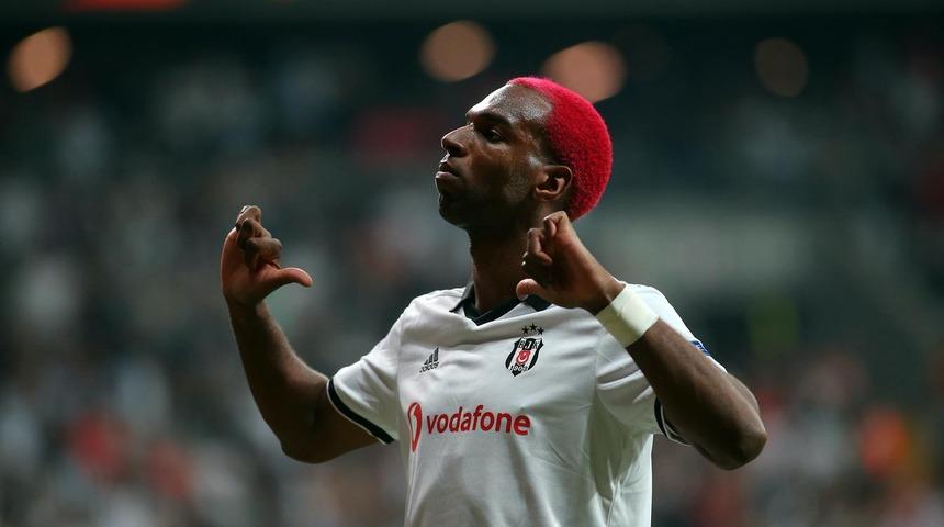 Babel saçlarını sarıya boyattı!