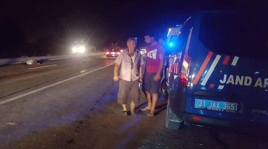 Yolun karşısına ge&ccedil;mek isterken kazada &ouml;ld&uuml;