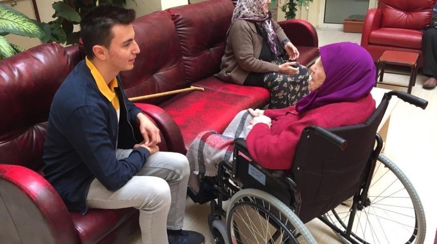 Kızılcahamam AK Parti Gençlik Kolları yaşlıları unutmadı