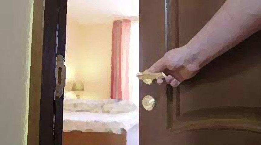 Lüks otelin sapığı yakalandı