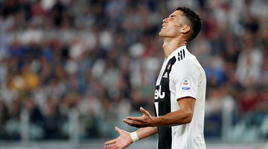 Cristiano Ronaldo'ya, bir kadına tecavüz ettiği iddiasıyla soruşturma açıldı