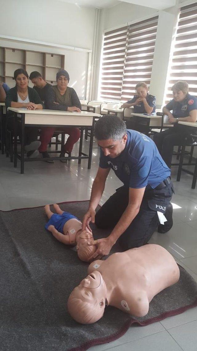 Aydın’da polislere ilk yardım eğitimi