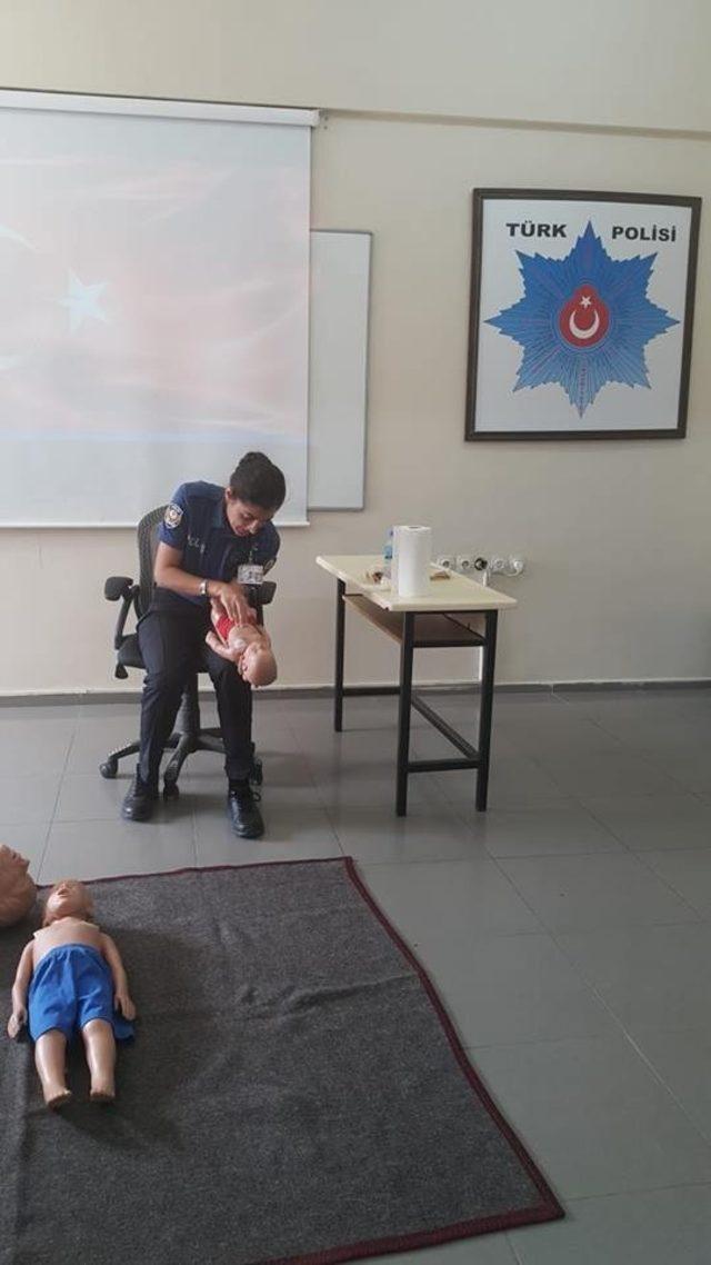 Aydın’da polislere ilk yardım eğitimi