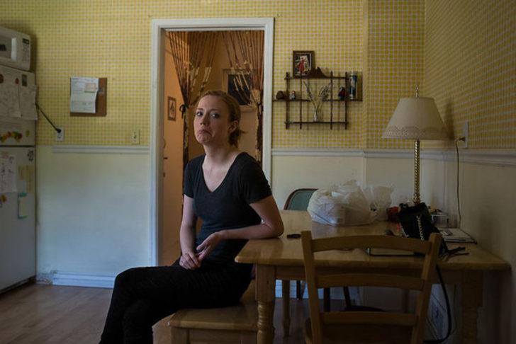 Önce giysilerini çıkardı, sonra fotoğrafladı! G3