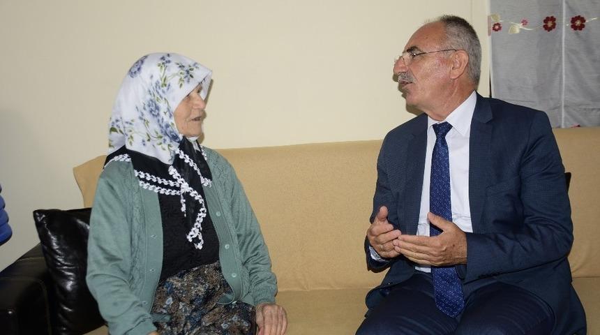 Kale&rsquo;den koca &ccedil;ınarlara ziyaret