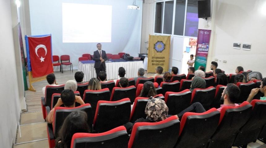 Yeni nesil gazeteciler eğitime start verdi