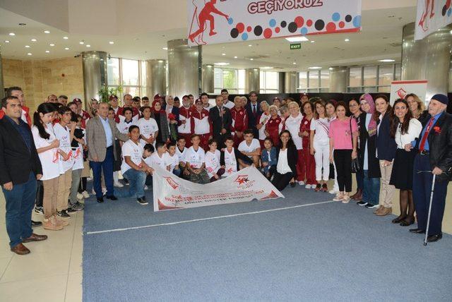 Torbalı’da Yaşlılar Günü nedeniyle mini Bocce turnuvası