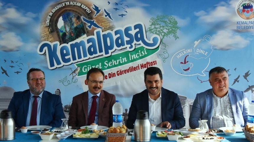 Başkan Uğurlu, din g&ouml;revlileri ile bir araya geldi