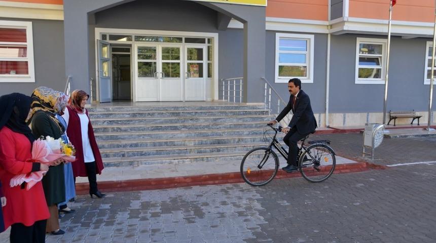 Bah&ccedil;eci &ouml;ğrenci-&ouml;ğretmen buluşmalarında