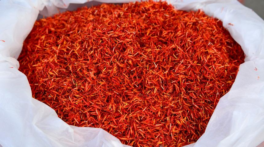 Gıda sektöründen ilaç sektörüne kadar kullanılıyor: Kilosu 30 bin liradan satışta