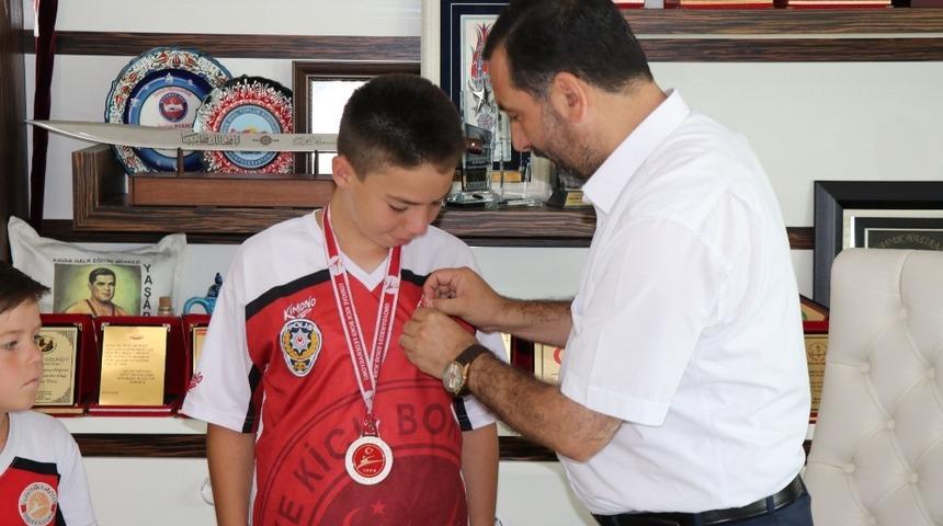 Kavak&rsquo;a bir madalya daha