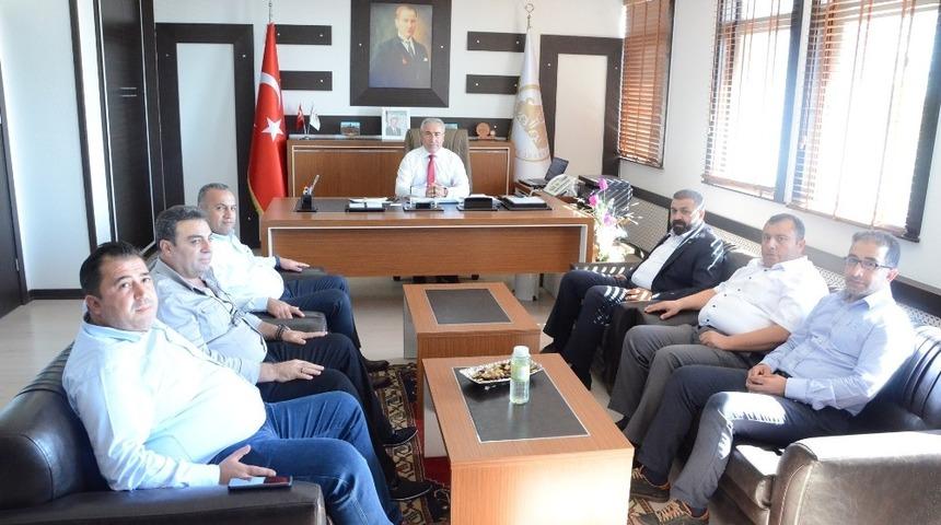 ATSO heyeti projeleri protokole anlatıyor